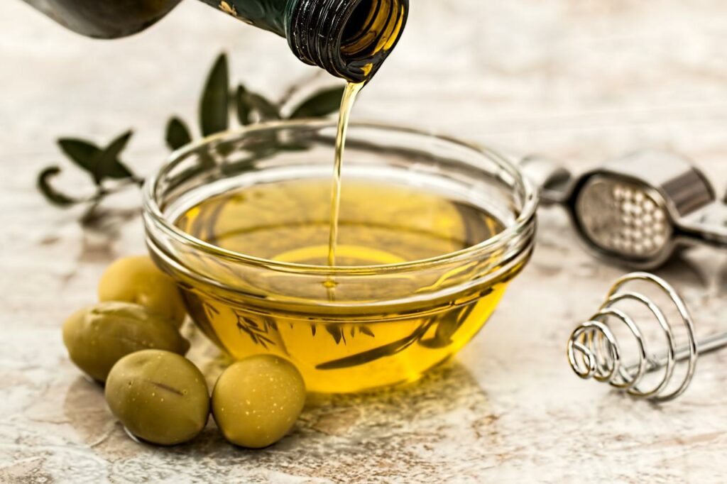 Olivenöl Schale Produktfotografie Welches Objektiv für Produktfotografie